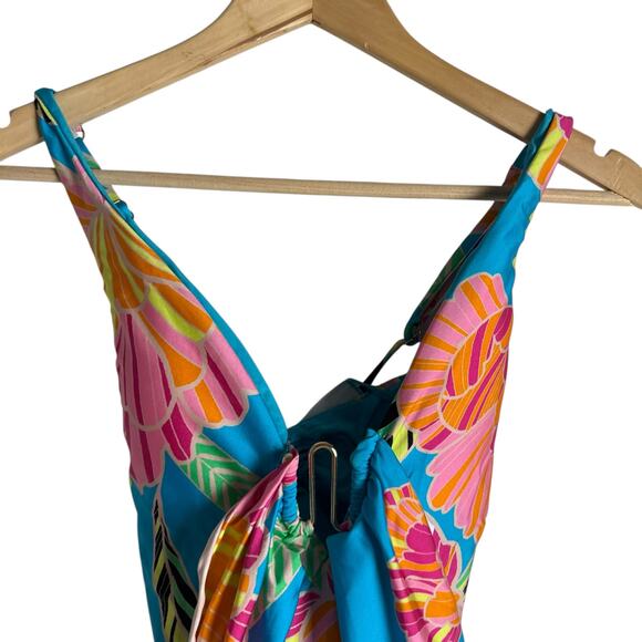 Trina Turk Poppy Blue Floral Print Plunge V-Neck One Piece Swimsuit Size 6 - Picture 5 of 12